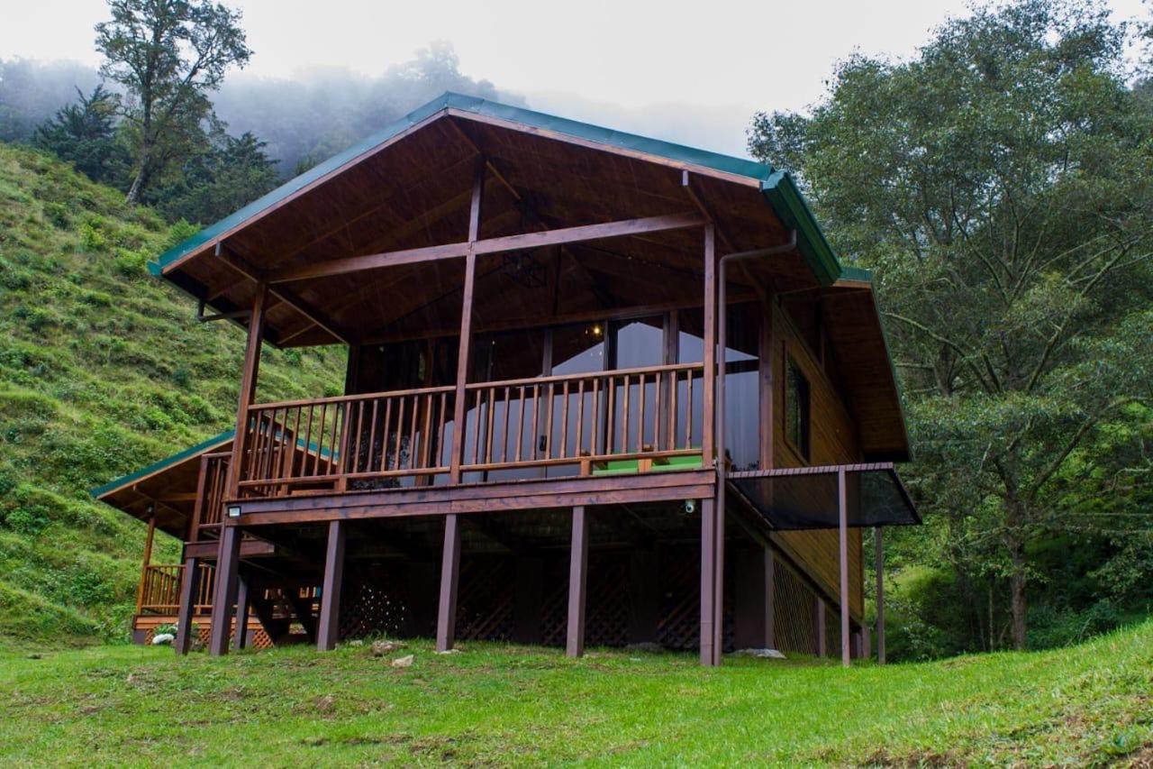 Entre Arboles Lodge San Gerardo de Dota Exterior photo