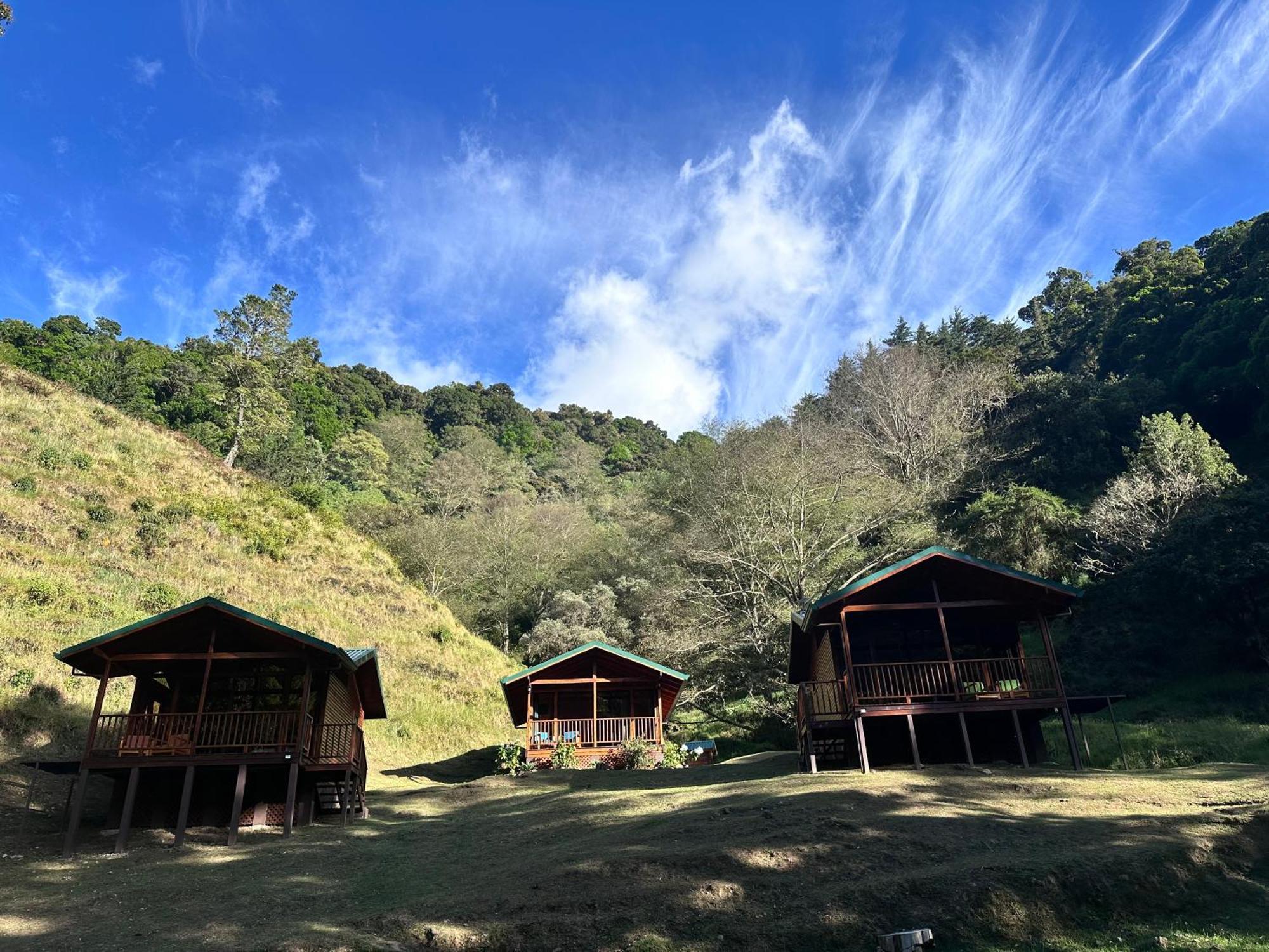 Entre Arboles Lodge San Gerardo de Dota Exterior photo